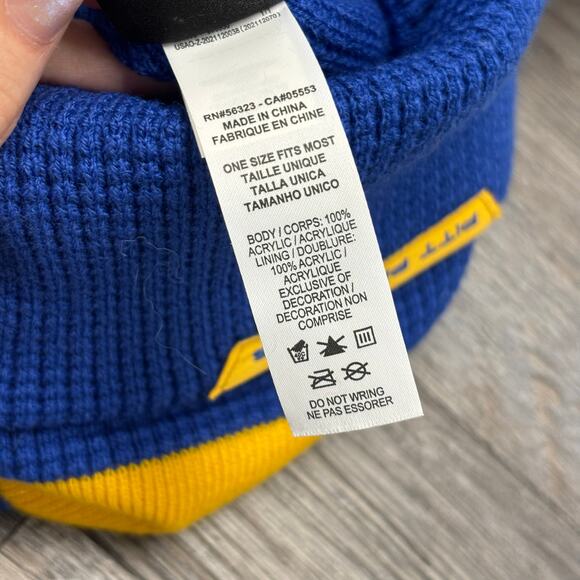 NWT Nike Pitt Panthers Royal Blue Yellow OS Center Swoosh Cuffed Pom Beanie Hat - Picture 7 of 9